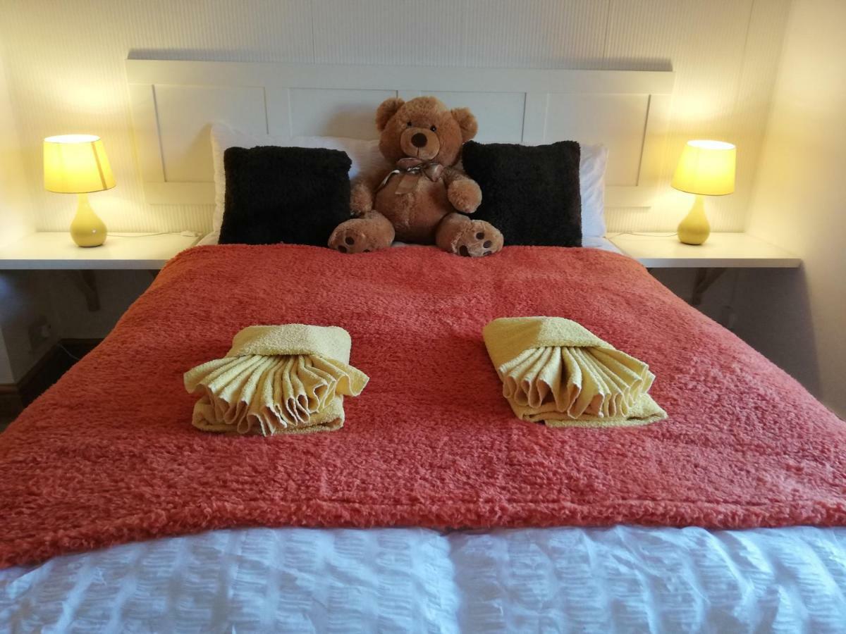 Nice Rooms In Queen House Clay Cross Eksteriør billede